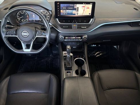Used 2023 Nissan Altima 2.5 SL FWD image 14