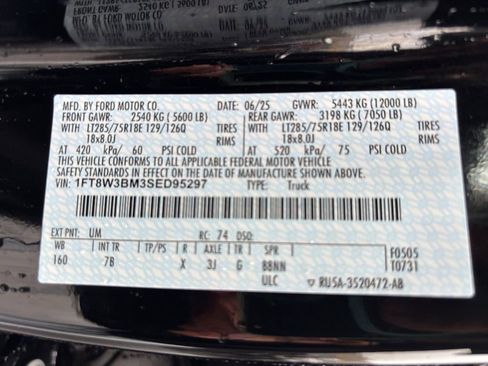 Used 2025 Ford F350 Platinum w/ Tremor Off-Road Package image 34