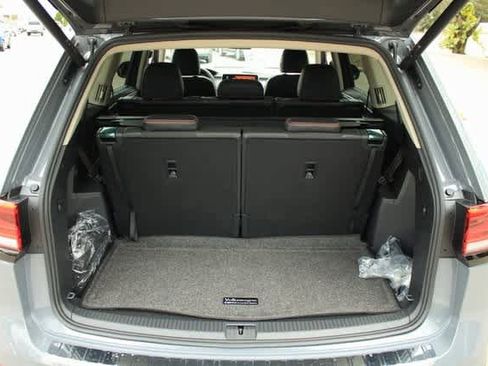 New 2024 Volkswagen Atlas Peak Edition SEL image 19