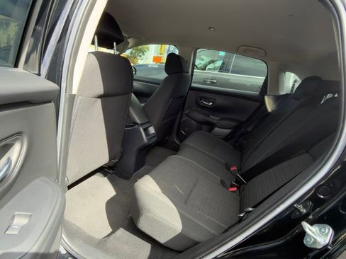 Used 2024 Honda HR-V LX image 7