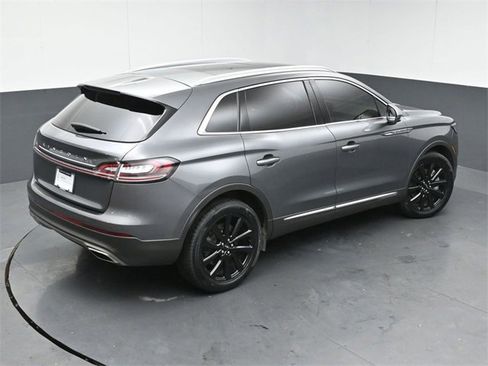 Certified 2023 Lincoln Nautilus Reserve w/ Monochromatic Package image 45