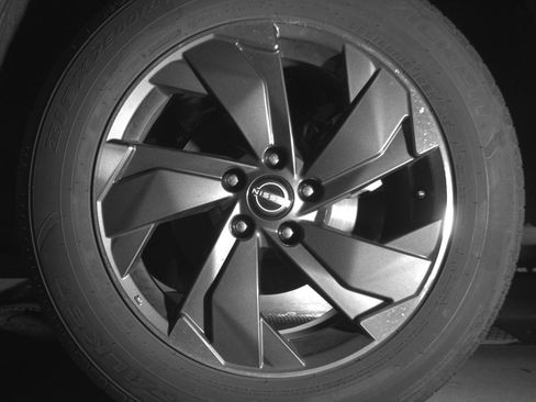 Used 2025 Nissan Rogue SV FWD image 14