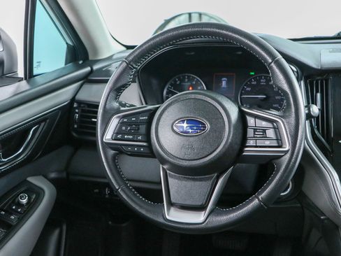 Used 2023 Subaru Outback Premium AWD/4WD image 12