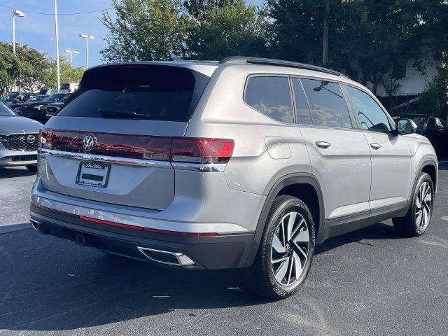 Certified 2026 Volkswagen Atlas SE w/ Panoramic Sunroof Package FWD image 7