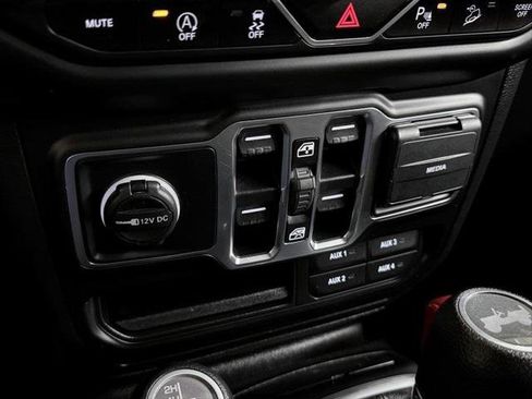 Certified 2021 Jeep Wrangler Unlimited Sport w/ Sun And Sound Package image 28