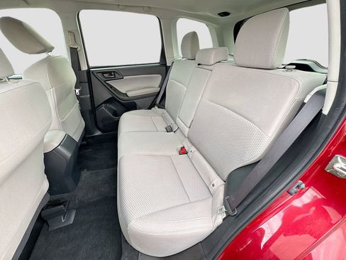 Used 2018 Subaru Forester 2.5i Premium image 30