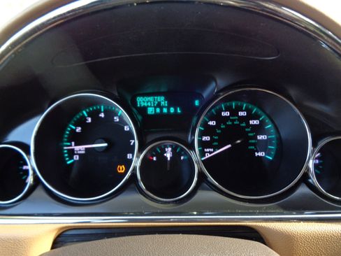 Used 2015 Buick Enclave Premium w/ Experience Buick Package image 19