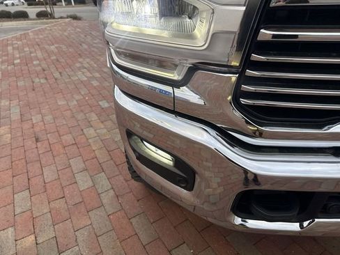 Used 2019 RAM 3500 Laramie image 21