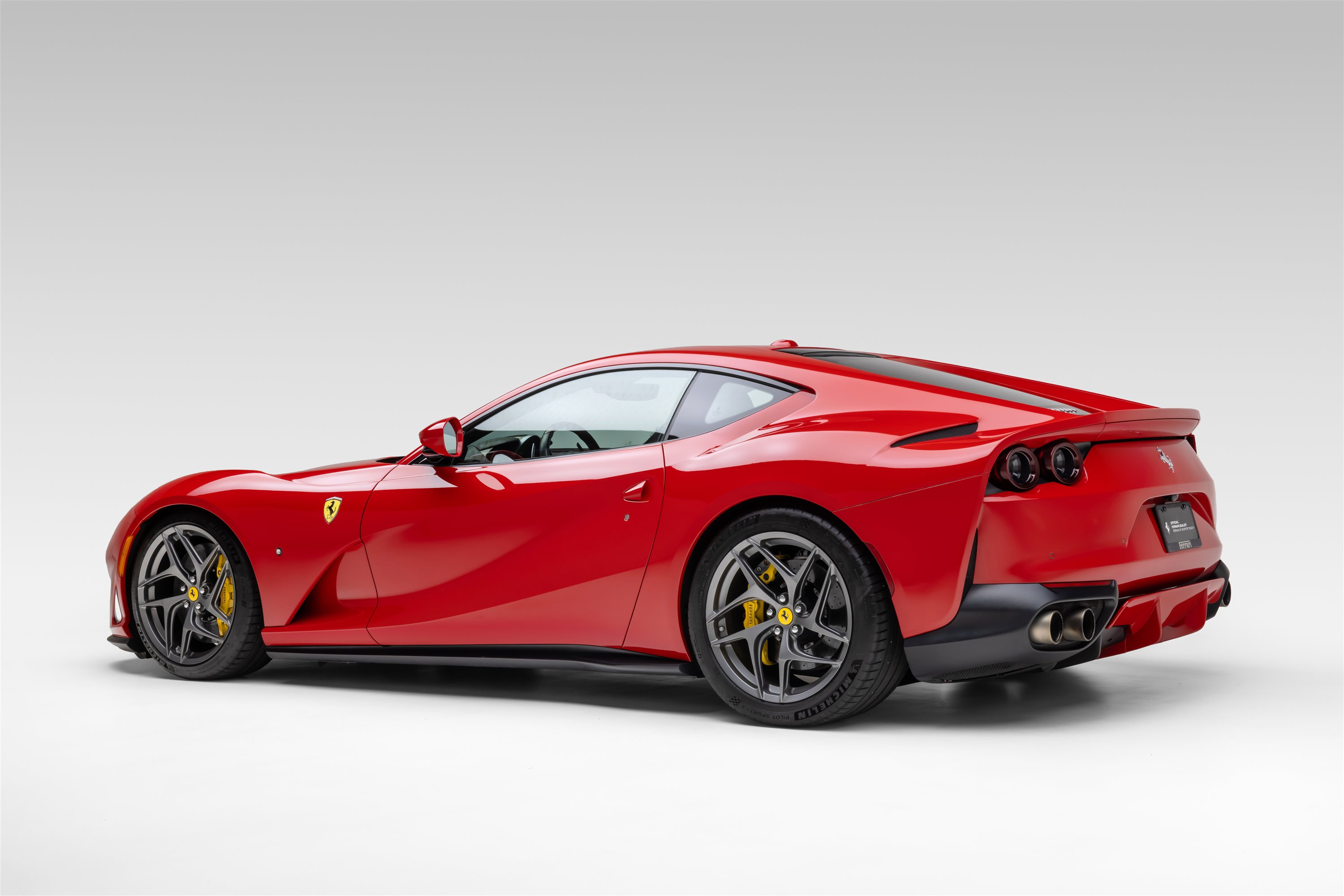 Certified 2020 Ferrari 812 Superfast RWD image 4