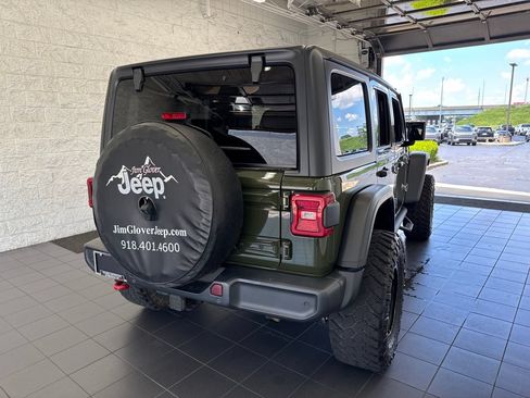 Used 2020 Jeep Wrangler Unlimited Rubicon AWD/4WD image 7