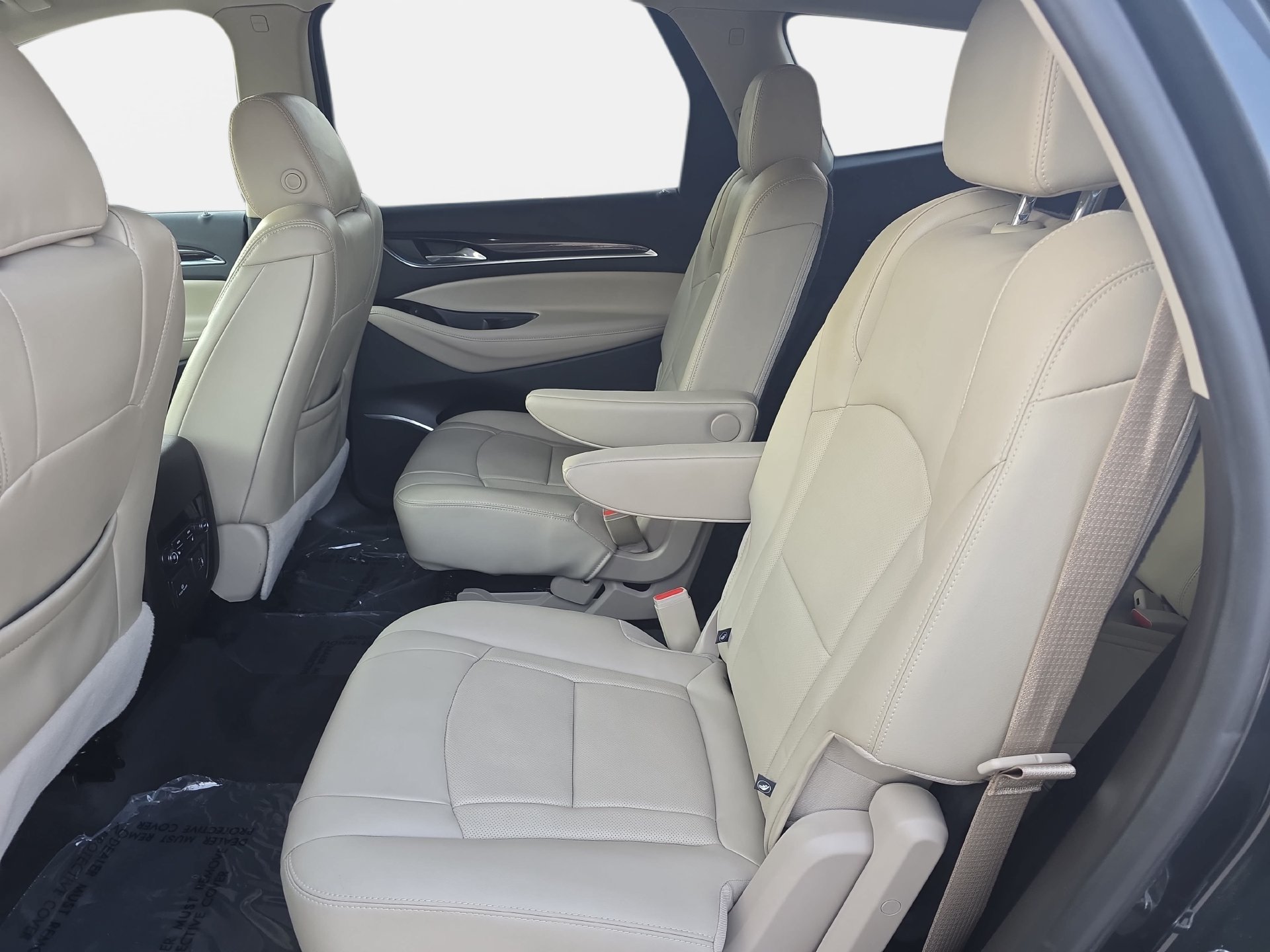 Used 2019 Buick Enclave Premium w/ Experience Buick Package AWD/4WD image 14