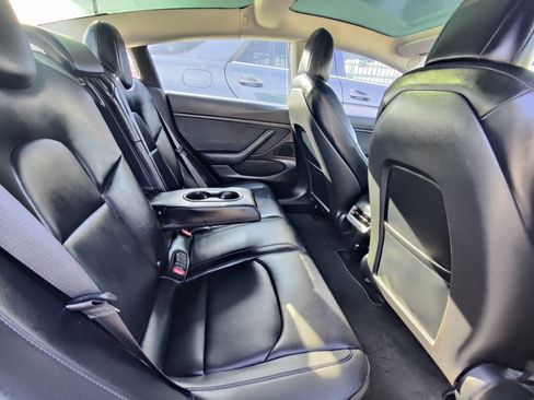 Used 2018 Tesla Model 3 Long Range image 15