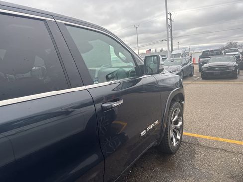 Used 2019 RAM 1500 Laramie Longhorn image 17