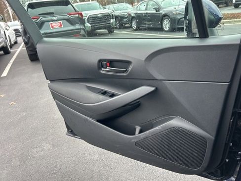 Used 2024 Toyota Corolla LE image 25