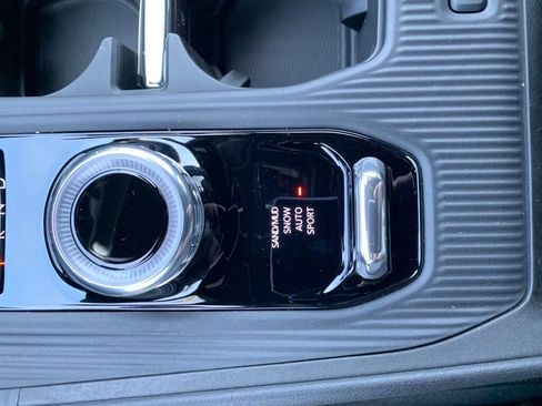 New 2026 Jeep Cherokee Laredo AWD/4WD image 23