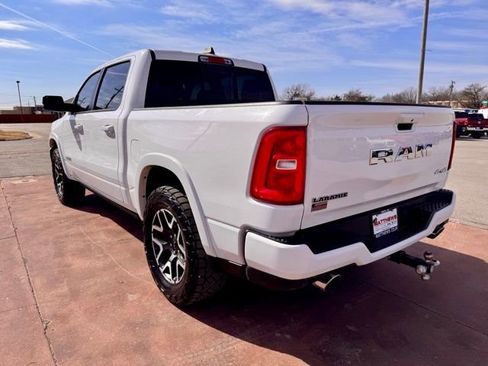 Used 2025 RAM 1500 Laramie w/ Laramie Southwest Edition image 8