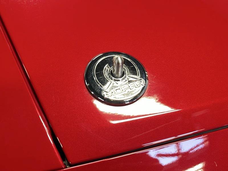 Used 2013 Dodge Challenger SRT8 w/ Harman Kardon Audio Group RWD image 20