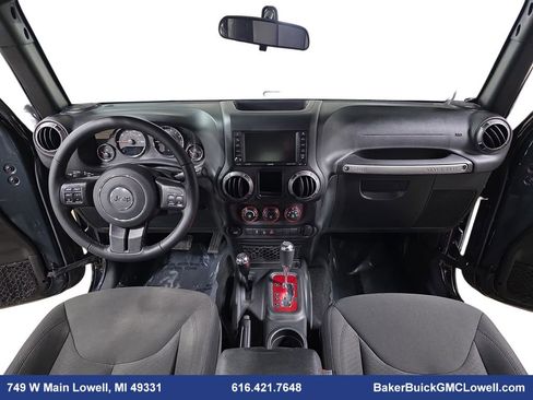 Used 2018 Jeep Wrangler Unlimited Willys Wheeler image 9