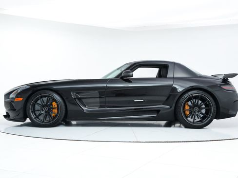 Used 2014 Mercedes-Benz SLS AMG Black Series image 4