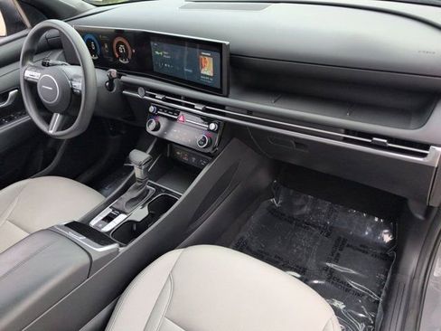 Used 2025 Hyundai Santa Cruz SEL FWD image 31