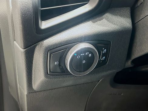 Used 2022 Ford EcoSport Titanium image 17