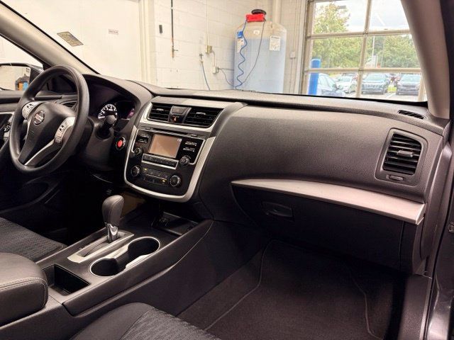 Used 2016 Nissan Altima 2.5 S w/ Power Driver Seat Package FWD image 25