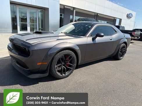 Used 2021 Dodge Challenger R/T Scat Pack RWD image 4