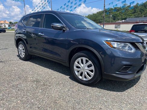 Used 2015 Nissan Rogue S AWD/4WD image 11