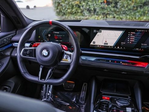 Used 2025 BMW M5 w/ Carbon Package AWD/4WD image 30