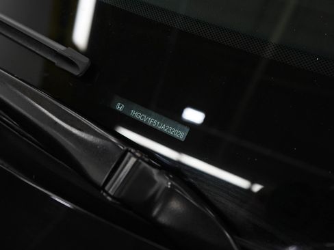 Used 2018 Honda Accord EX-L image 24