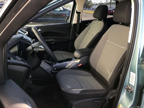 Used 2013 Ford Escape SE FWD image 15