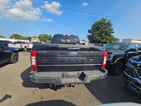 Used 2021 Ford F250 XLT w/ XLT Premium Package AWD/4WD image 6