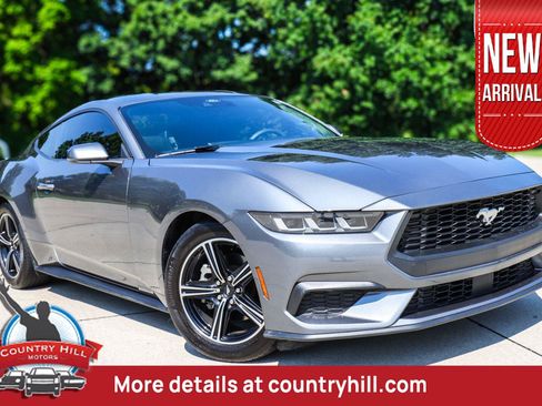 Used 2024 Ford Mustang Coupe RWD image 1