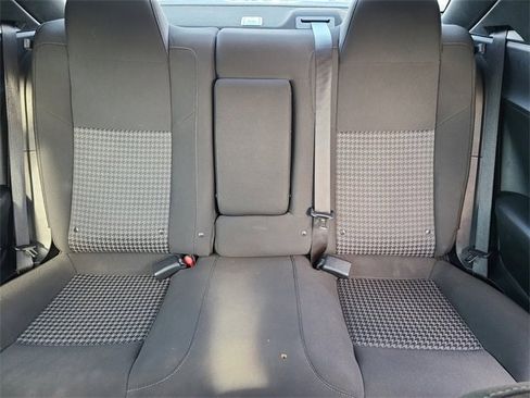 Used 2022 Dodge Challenger GT image 17