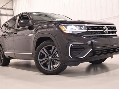 Used 2022 Volkswagen Atlas SEL R-Line AWD/4WD image 42