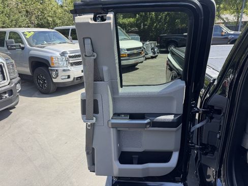 Used 2018 Ford F150 XLT w/ Equipment Group 301A Mid AWD/4WD image 16