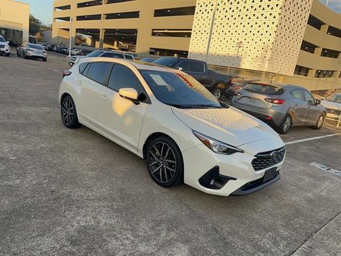 Used 2024 Subaru Impreza 2.0i Sport image 3