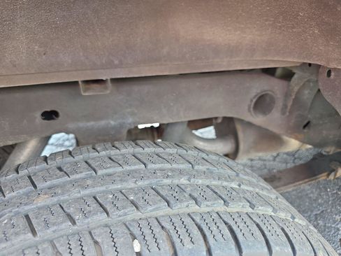 Used 2009 Chevrolet Silverado 1500 W/T RWD image 31