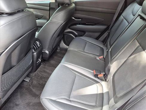 Used 2025 Hyundai Tucson Limited FWD image 20
