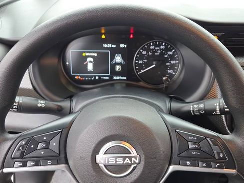 Used 2024 Nissan Kicks SV image 21