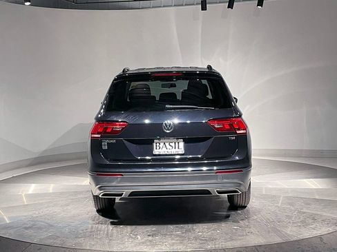 Used 2018 Volkswagen Tiguan S image 12