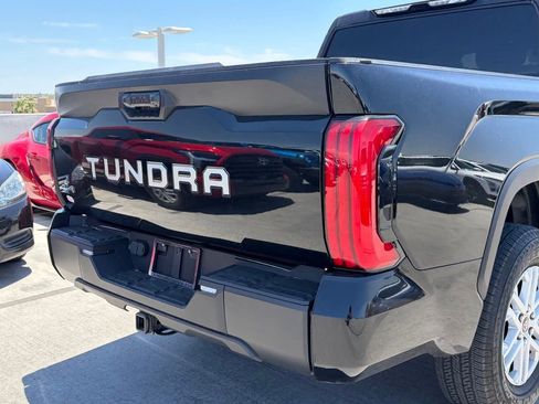 Used 2024 Toyota Tundra SR5 AWD/4WD image 4