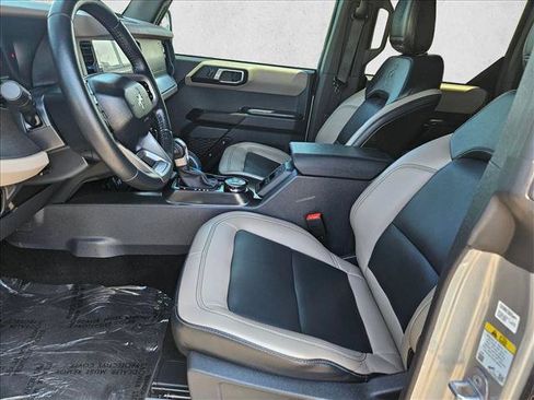 Used 2024 Ford Bronco Wildtrak AWD/4WD image 16