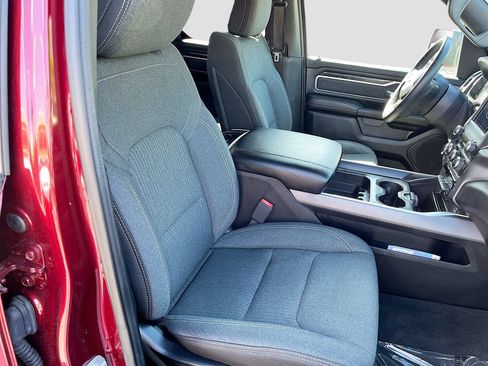 Used 2019 RAM 1500 Big Horn AWD/4WD image 27