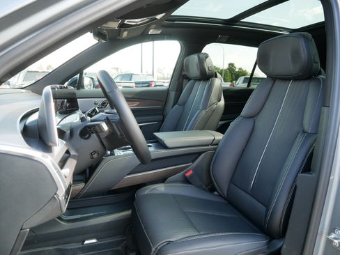Used 2026 Cadillac Vistiq Sport w/ LPO, Floor Liner Package AWD/4WD image 35