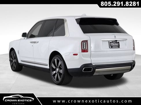 Used 2023 Rolls-Royce Cullinan AWD/4WD image 5
