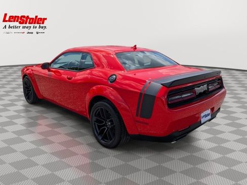 Used 2021 Dodge Challenger R/T Scat Pack RWD image 3