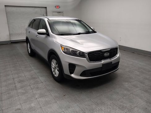 Used 2019 Kia Sorento AWD V6 image 13