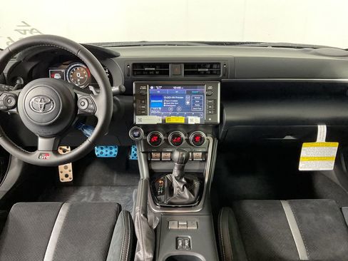 New 2025 Toyota GR86 Premium image 14