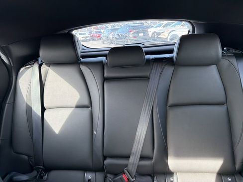 Used 2023 MAZDA MAZDA3 s image 9